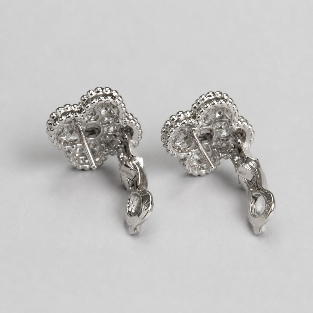 Van Cleef & Arpels Elegant Signature Earrings Style 4 | New with Box - Picture 5 of 9